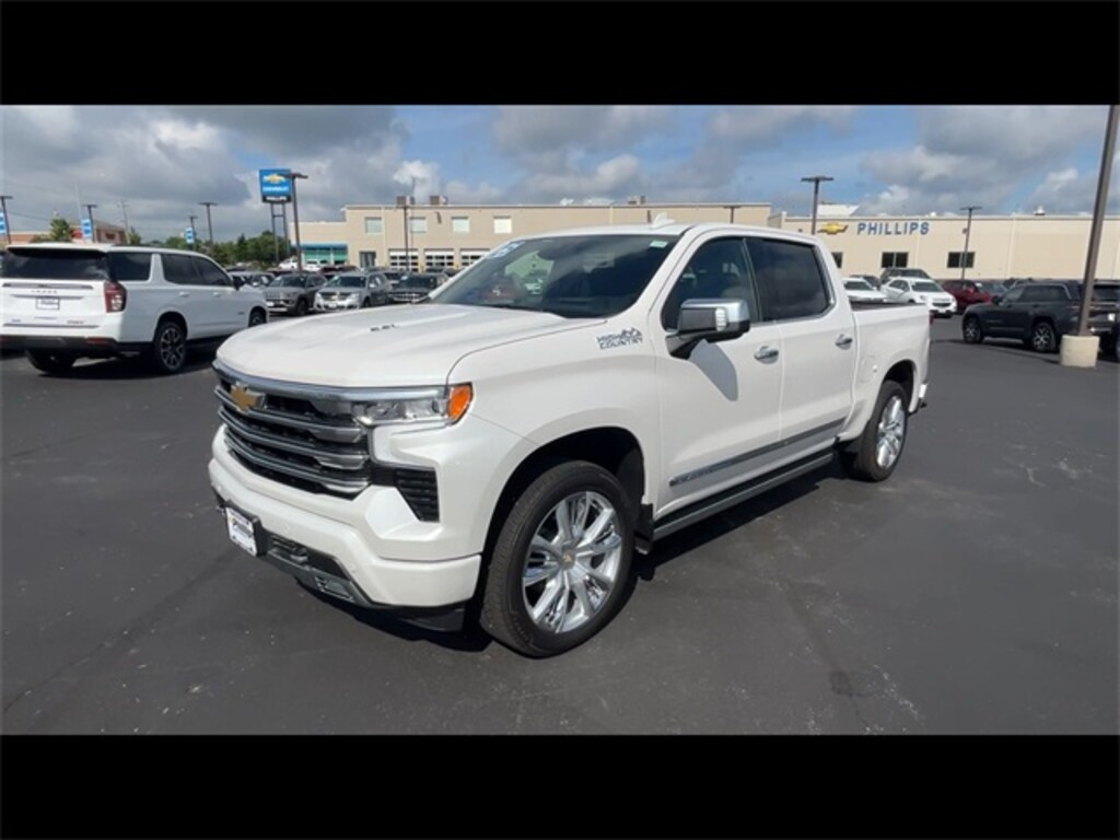 Certified 2025 Chevrolet Silverado 1500 High Country Truck Crew Cab