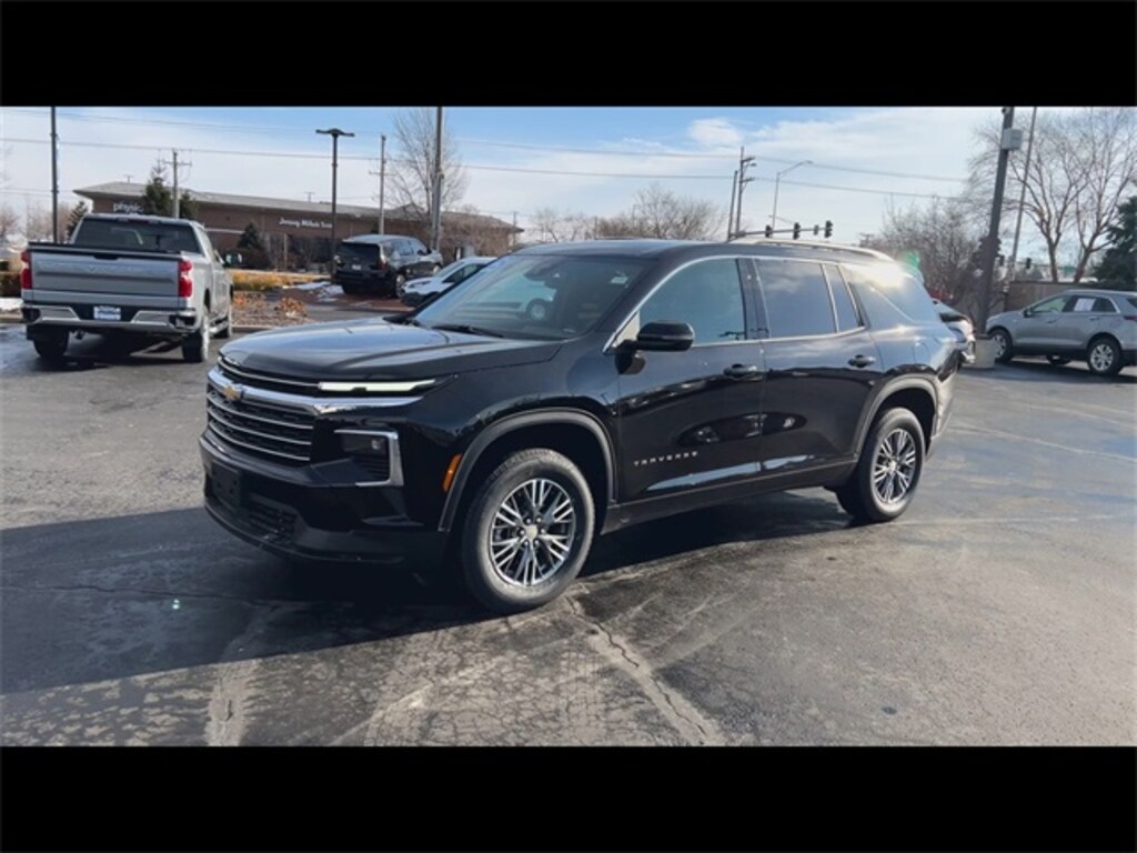 Certified 2025 Chevrolet Traverse LT SUV