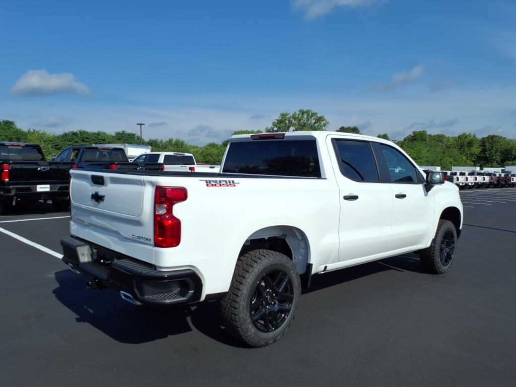New 2026 Chevrolet Silverado 1500 Custom Trail Boss Truck Crew Cab