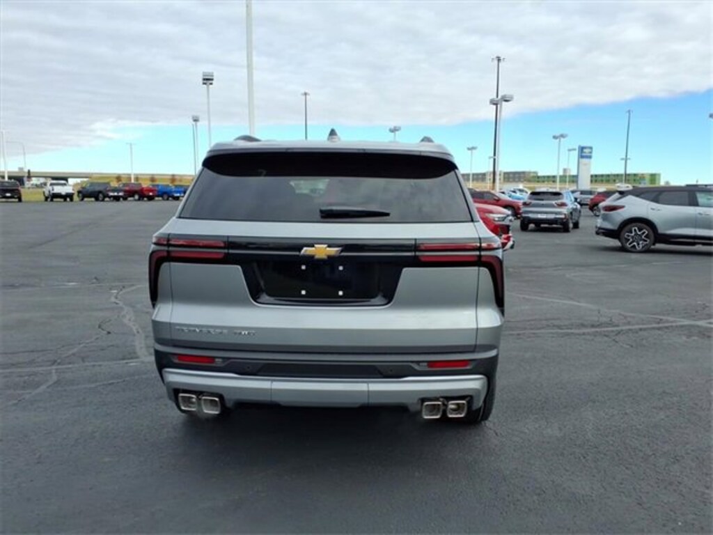 New 2026 Chevrolet Traverse LT SUV