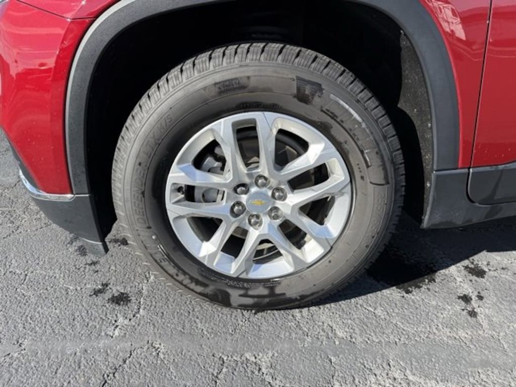 Used 2019 Chevrolet Traverse LT Cloth SUV