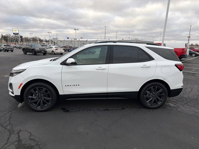 2024 Chevrolet Equinox RS photo 3