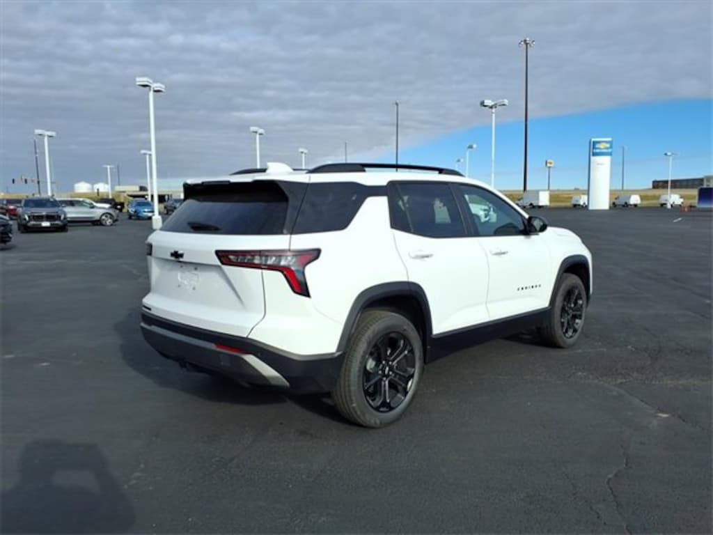 New 2026 Chevrolet Equinox LT SUV