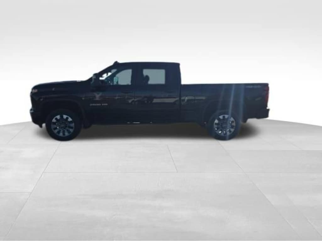 Used 2023 Chevrolet Silverado 2500 HD Custom Truck