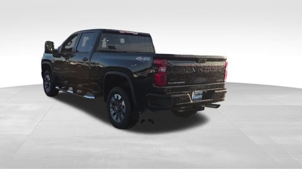 Used 2023 Chevrolet Silverado 2500 HD Custom Truck