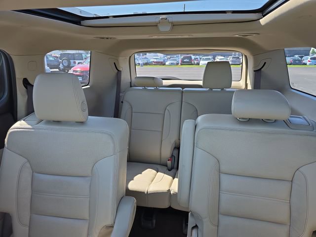 2017 GMC Acadia Denali - Photo 28