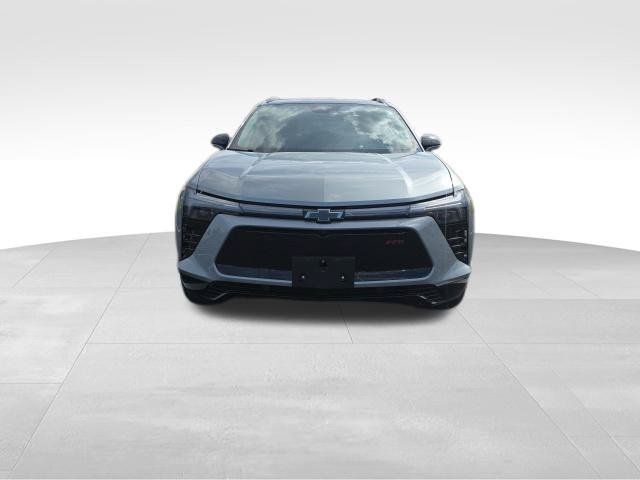 Used 2025 Chevrolet Blazer EV RS with VIN 3GNKDJRJ9SS108585 for sale in Bourbonnais, IL