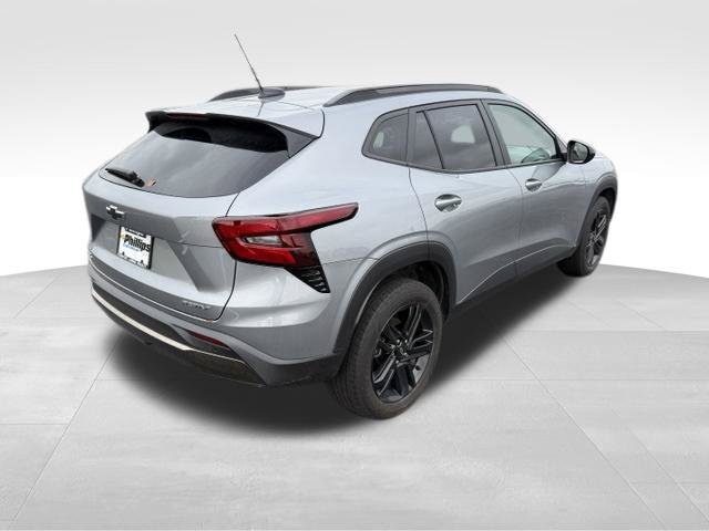 2024 Chevrolet Trax Activ - Photo 9