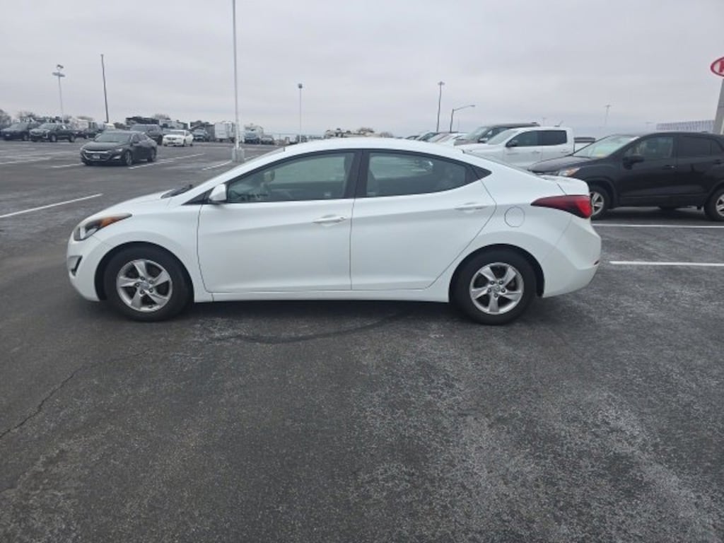 Used 2015 Hyundai Elantra SE