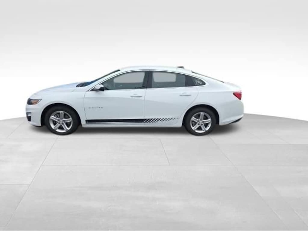 Used 2024 Chevrolet Malibu LS Car