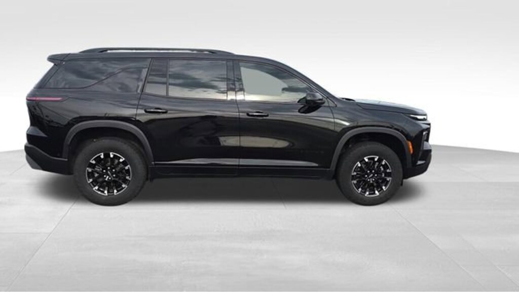 Used 2024 Chevrolet Traverse Z71 SUV