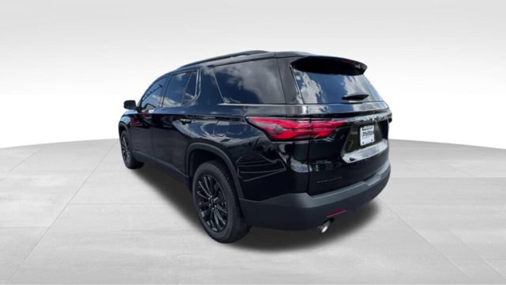 Used 2023 Chevrolet Traverse RS SUV