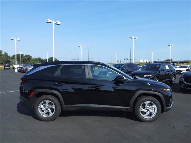 Used 2024 Hyundai Tucson SEL with VIN 5NMJBCDE5RH369553 for sale in Bourbonnais, IL