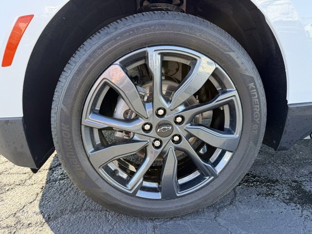 2023 Chevrolet Equinox RS photo 2