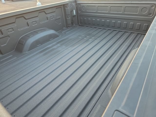 2025 Chevrolet Silverado 2500HD Custom - Photo 28