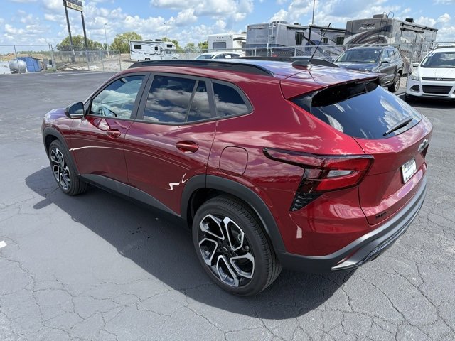 2024 Chevrolet Trax photo 3