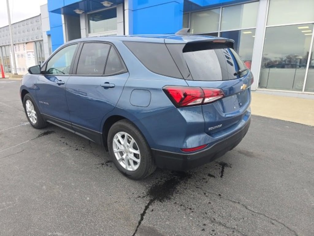 Used 2024 Chevrolet Equinox LS SUV