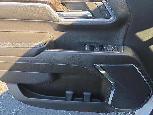 2023 Chevrolet Silverado 1500 LT - Photo 13