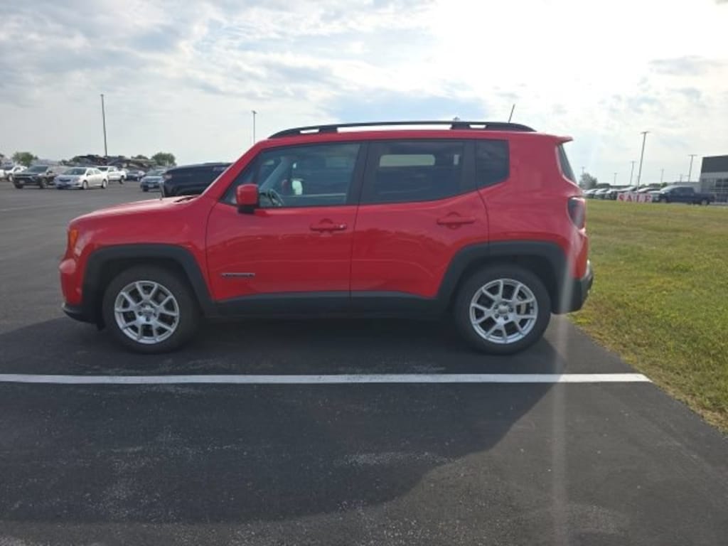 Used 2020 Jeep Renegade Latitude FWD SUV