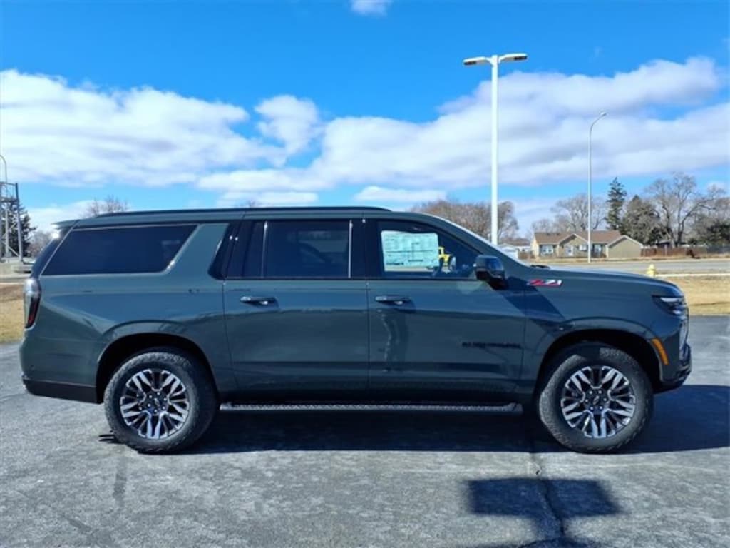 New 2026 Chevrolet Suburban Z71 SUV