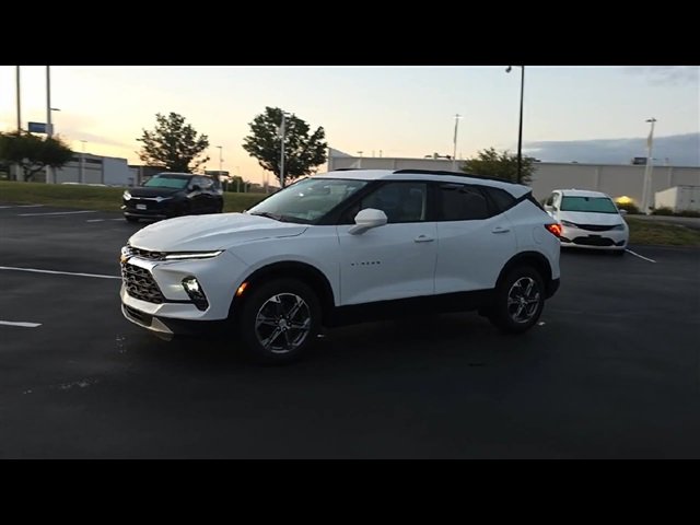 2024 Chevrolet Blazer 2LT photo 4