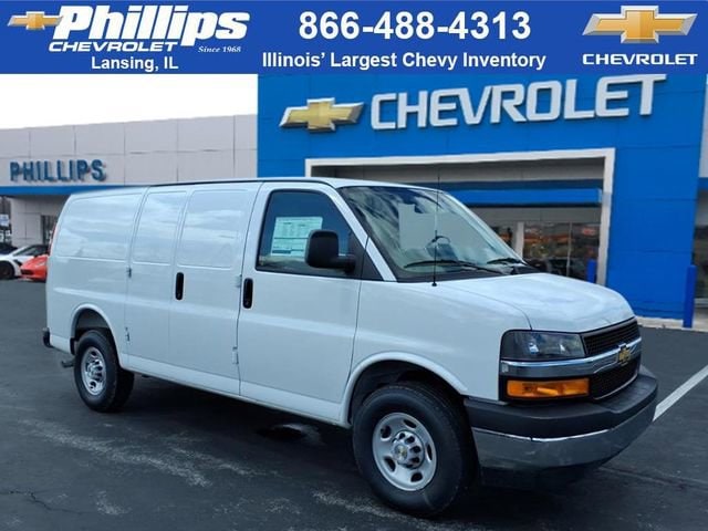 2026 Chevrolet Express 2500 Work Van HD's photo
