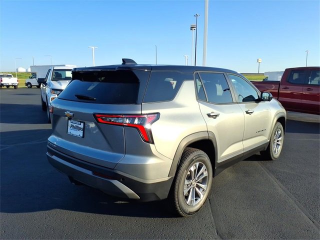 2026 Chevrolet Equinox LT photo 3
