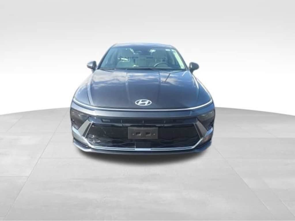 Used 2025 Hyundai Sonata SEL Sedan