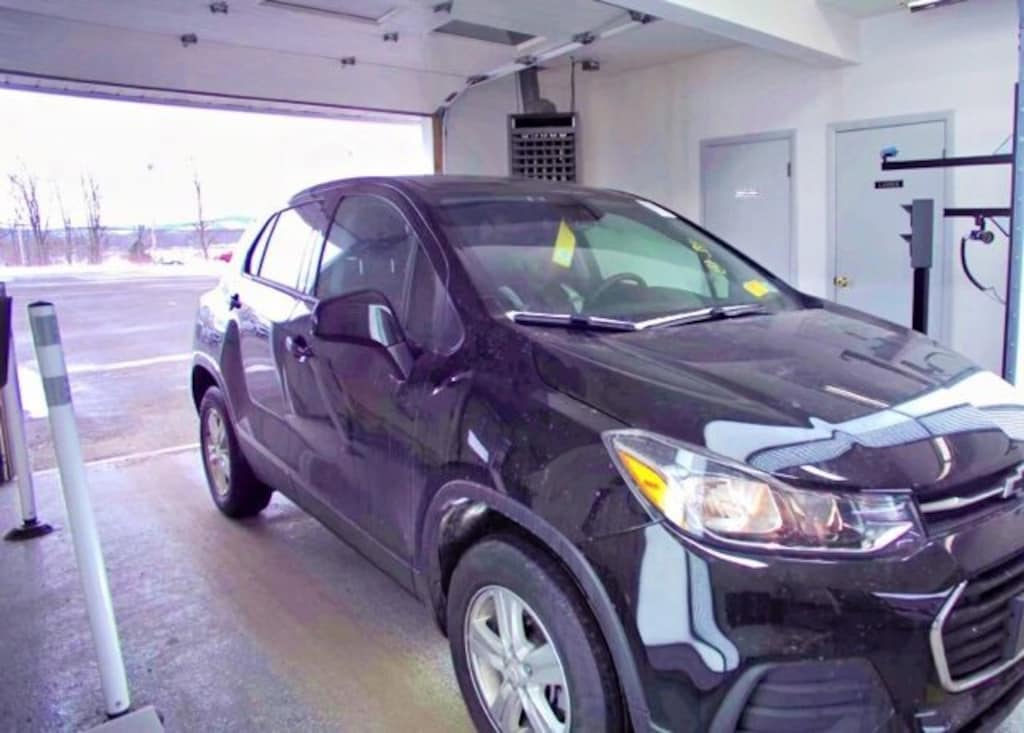 Used 2022 Chevrolet Trax LS SUV