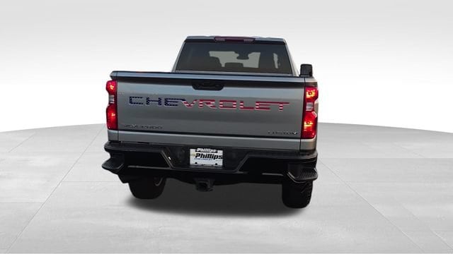 2025 Chevrolet Silverado 2500HD Custom - Photo 11