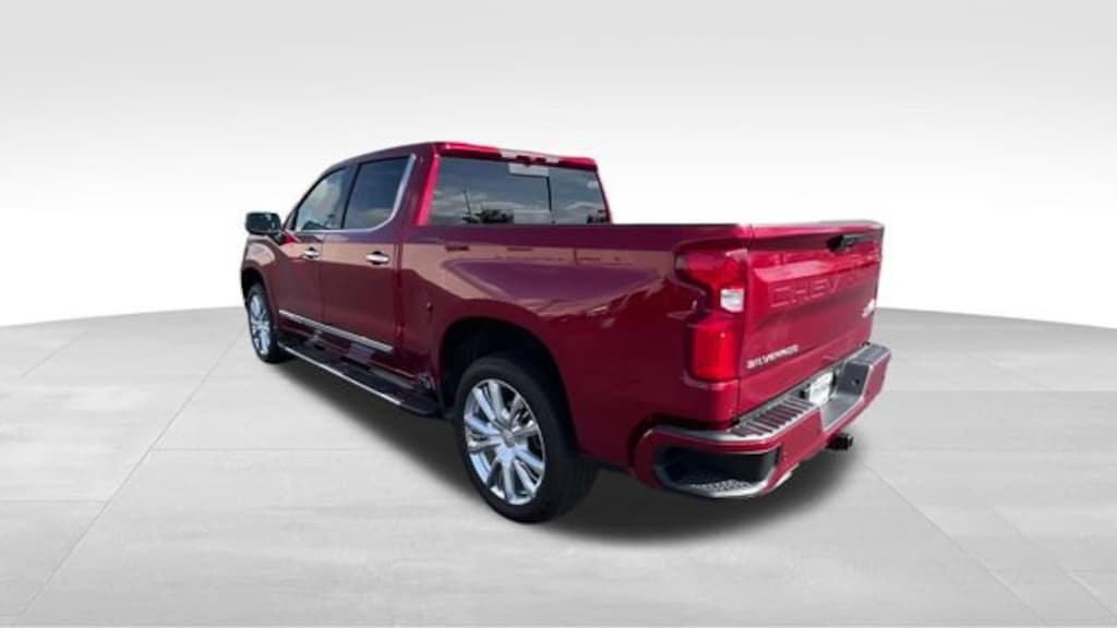 Used 2025 Chevrolet Silverado 1500 High Country Truck Crew Cab