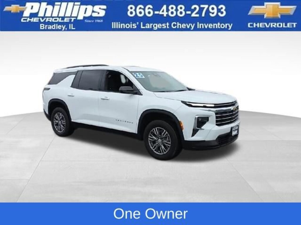 Used 2025 Chevrolet Traverse LT SUV