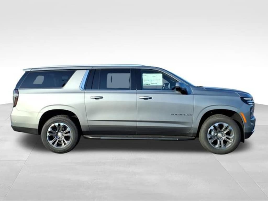 New 2026 Chevrolet Suburban LT SUV