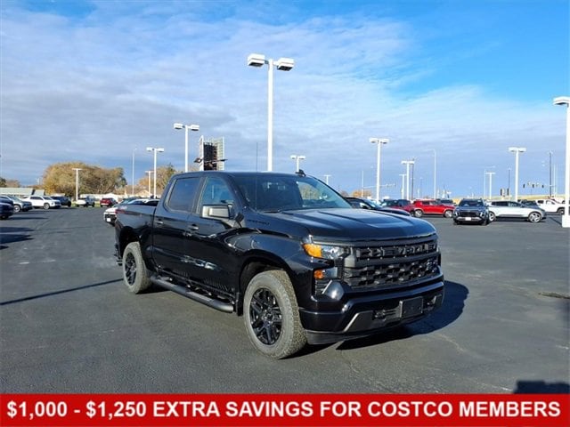 2026 Chevrolet Silverado 1500 Custom's photo