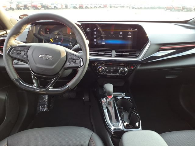 2026 Chevrolet Trax RS - Photo 14