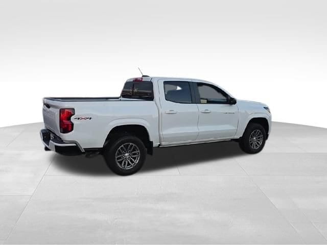 2023 Chevrolet Colorado LT - Photo 12