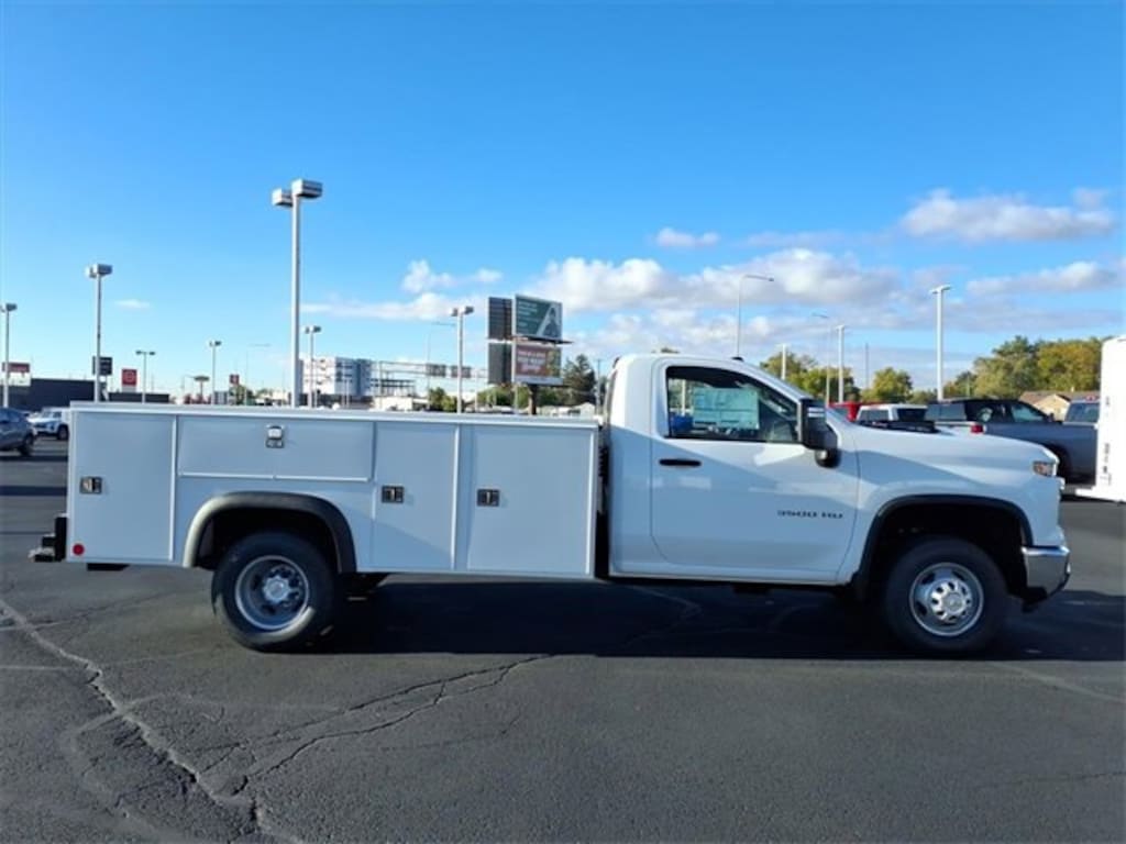 New 2025 Chevrolet Silverado 3500 HD Chassis Cab Work Truck Truck