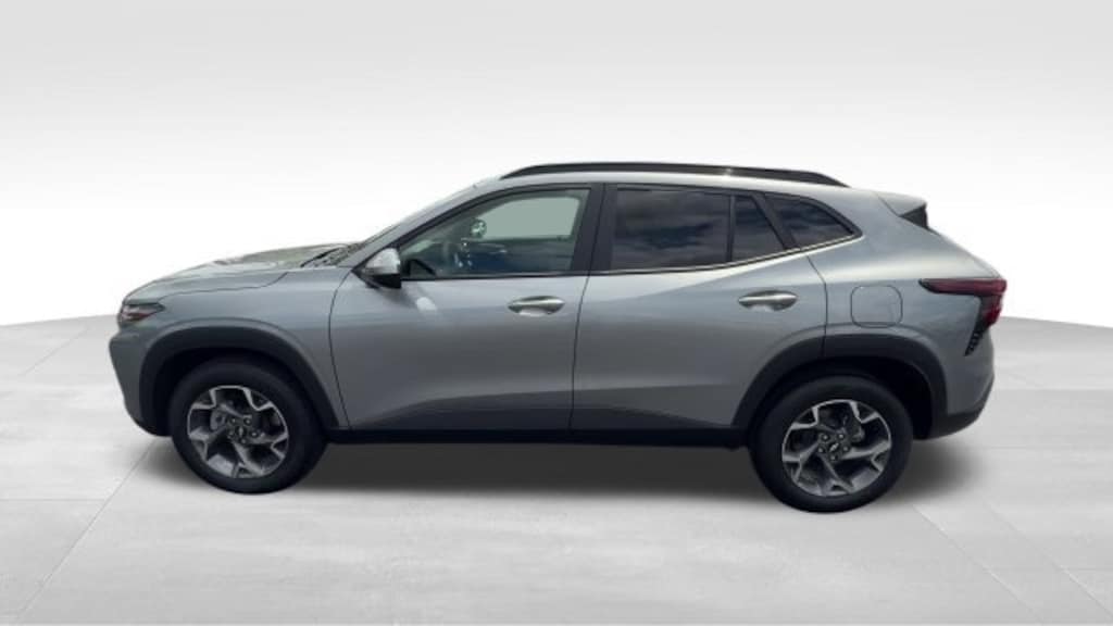 Used 2026 Chevrolet Trax LT SUV