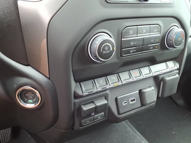 2026 Chevrolet Silverado 2500 HD Custom - Photo 16