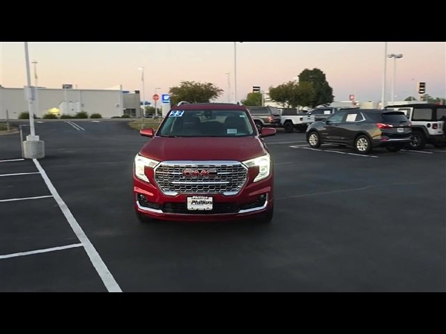 2023 Gmc Terrain Denali photo 3