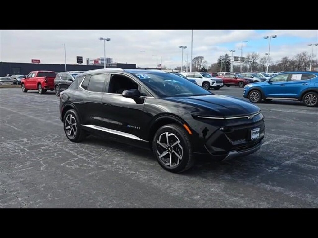Used 2025 Chevrolet Equinox EV LT SUV