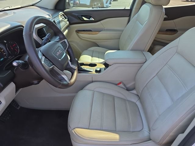 2017 GMC Acadia Denali - Photo 12