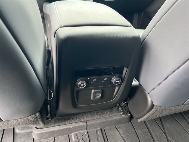 2024 Buick Enclave Essence - Photo 23