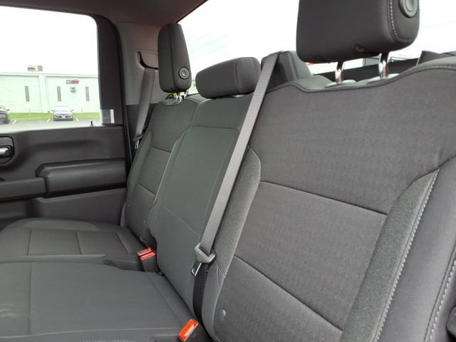 2026 Chevrolet Silverado 2500 HD Custom - Photo 13