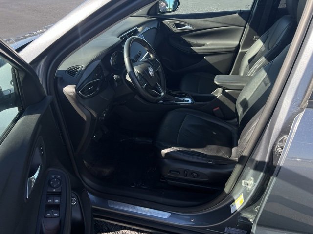 2022 Buick Encore GX Select photo 2
