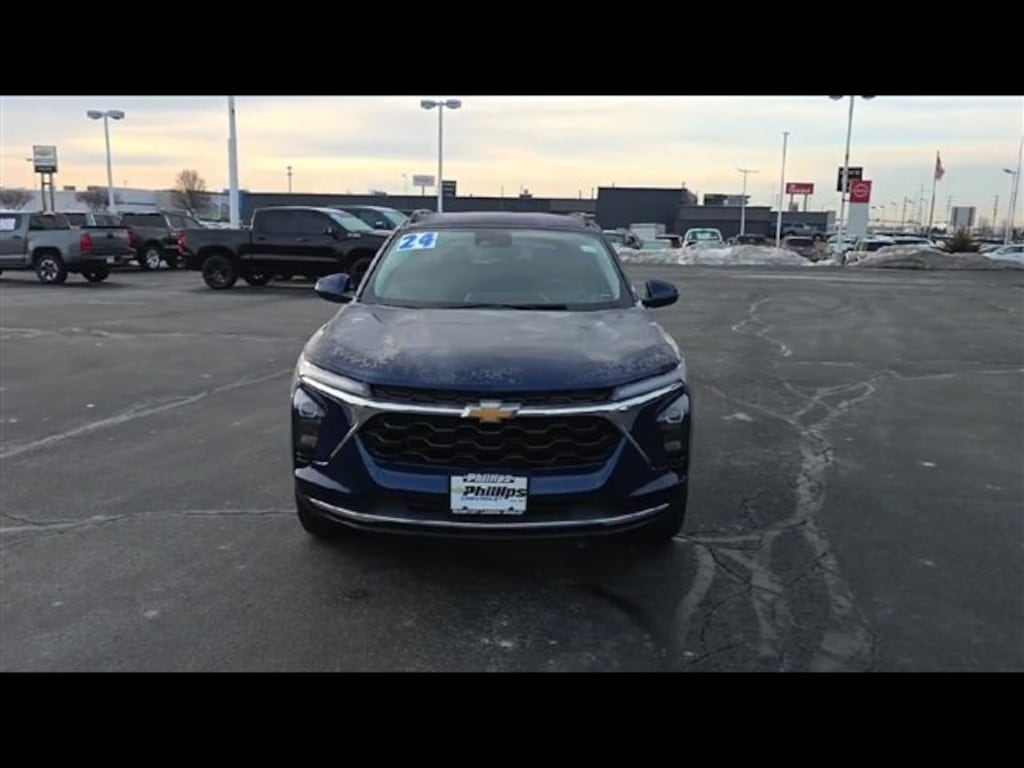 Used 2024 Chevrolet Trax LT SUV