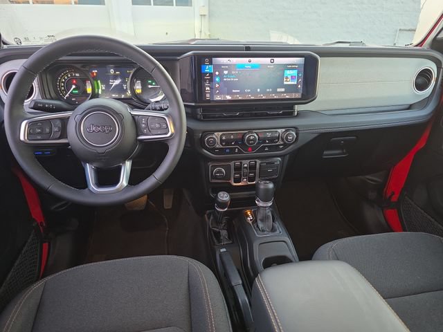 2025 Jeep Wrangler 4xe Sahara 4XE - Photo 16