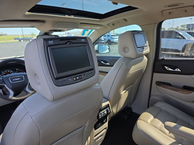 2017 GMC Acadia Denali - Photo 27