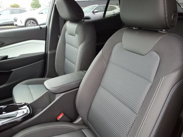 2026 Chevrolet Trax LT - Photo 12