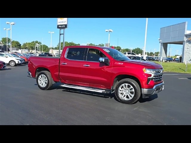 2024 Chevrolet Silverado 1500 LTZ photo 2